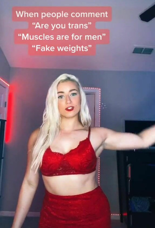 Alexandria Knight (@alexxxprincesss) #red bra  #bra  «Muscles are hot on both men and...»
