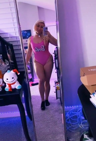 Alexandria Knight (@alexxxprincesss) #swimsuit  #butt  #big butt  #pink swimsuit  «And that’s on years of mental...»