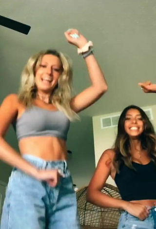 Ashley Shortino (@ashleyshortino_) #crop top  #cleavage  «idk why this sound is ALWAYS...»