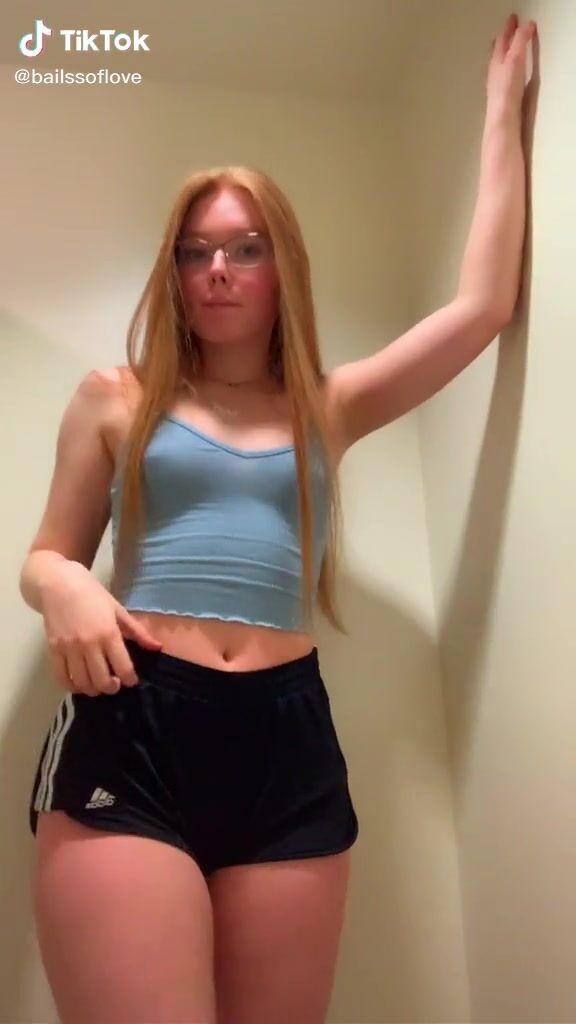 Bailey Hurley (@bailssoflove) #braless #booty shaking #shorts