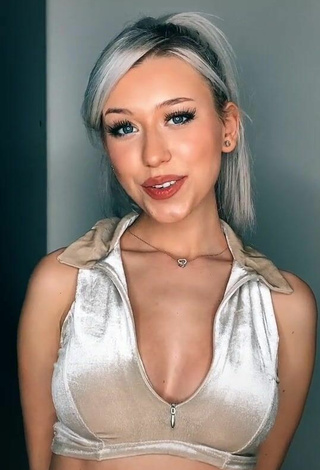 Alexis Feather (@alexisfeather) #cleavage  #crop top  #silver crop top 
