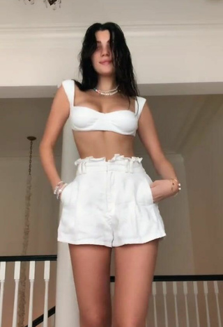Amelie Zilber (@ameliezilber) #crop top  #white crop top  #cleavage  #dress  #shorts  #white shorts  «HAPPY MAMA’S DAY to the woman...»