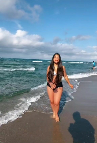 Annie Vega (@annemoda14) #beach  #bikini  #checkered bikini top  #black bikini bottom 