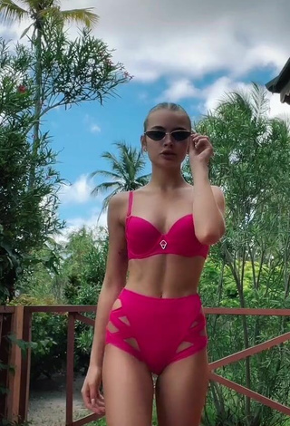 Anya Ischuk (@anyaischuk) #cleavage  #bikini  #firefly rose bikini  «Summertime.»