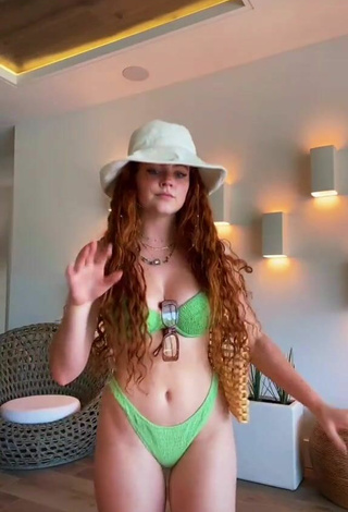 Faith Collins (@faithieeanne) #bikini  #green bikini 