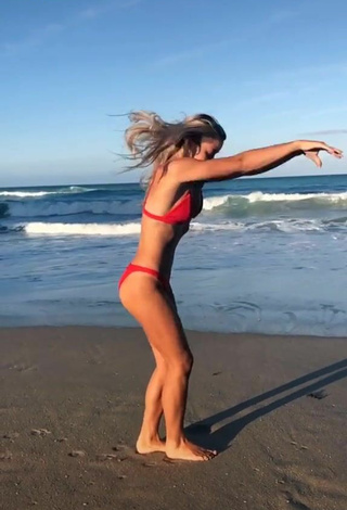 Olivia Dunne (@livvy) #beach  #bikini  #red bikini  «￼  #gymnastics #goingpro...»