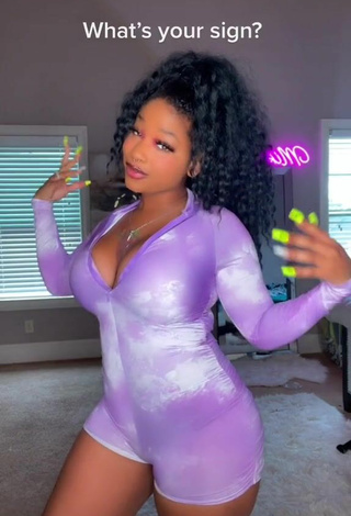 Mikeila Jones (@mikeilaj) #overall  #purple overall  #cleavage  #big boobs  «What’s ya sign? ♌️»