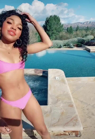 Teala Dunn (@ttlyteala) #swimming pool  #bikini  #pink bikini  #sexy  «#fyp»