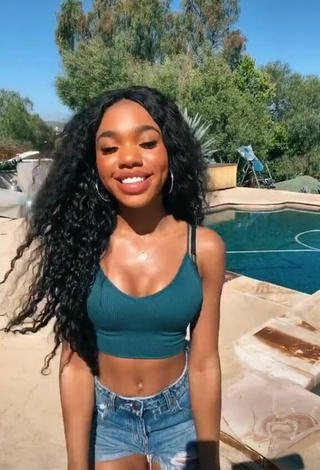 Teala Dunn (@ttlyteala) #swimming pool  #crop top  #turquoise crop top  #shorts  #jeans shorts  #booty shaking  «#fyp your 3rd @ is your new bff»
