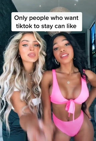 Teala Dunn (@ttlyteala) #cleavage  #sexy  #bouncing boobs  #booty shaking  «Watch till end»