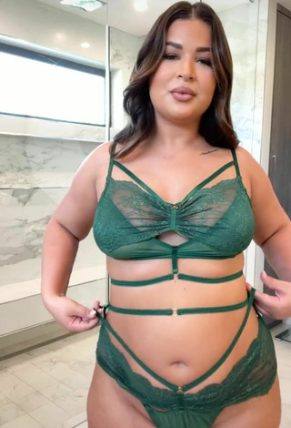 FashionNova (@fashionnova) #lingerie  #green lingerie  #butt  #big butt  «GREEN With Envy   #FashionNova...»