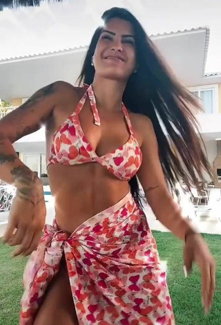 Marina Ferrari (@marinaferrariof) #cleavage  #booty shaking  #bikini 
