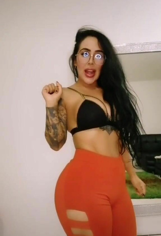 Eve Herrera (@eveherrerav) #tattooed body  #bikini top  #black bikini top  #cleavage  #booty shaking  #big boobs 
