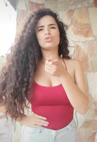 Gleidy Rojas (@gleidyrojasm) #cleavage  #top  #red top  #big boobs 
