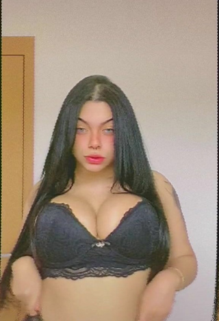 Karniello (@ismailgezici47) #big boobs  #cleavage  #bra  #black bra  #sexy  #bouncing boobs 