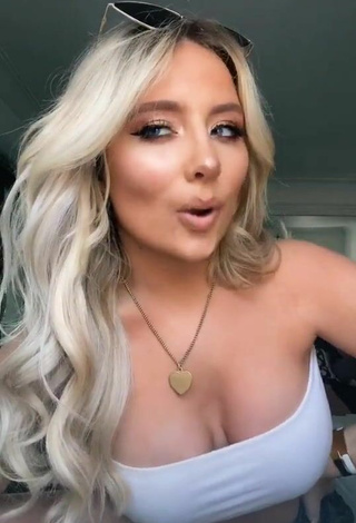 Saffron Barker (@saffronbarker) #cleavage  #sexy  «just to let you all know, I’m...»