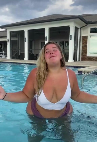 Sam Paige (@sampaigeeee) #swimming pool  #big butt  #big boobs  #bouncing boobs  #booty shaking  #wet  #bikini top  #white bikini top  #bikini bottom  #purple bikini bottom  «Now accepting new numbers»