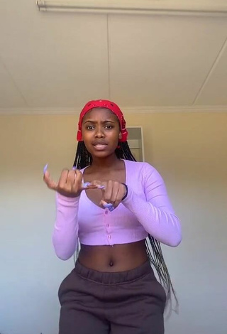 Sphokuhle.n (@sphokuhle.n) #crop top  #purple crop top  #booty shaking  #bouncing boobs  «Join the #LFChallenge for clear...»
