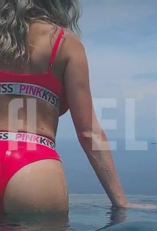 Eva Elfie (@theevaelfie) #butt  #bikini  #red bikini  #thong  #swimming pool  «#evaelfie»