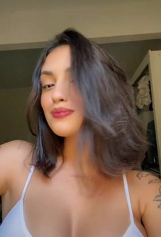 Vitoria Marcilio (@vitoriamarcilioo) #cleavage  #big boobs  #sexy  «Gostei  ❤️ #casal»