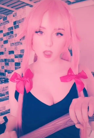 Anna Moreira (@annamoreirareal) #cleavage  #cosplay  «Qual sua yandere preferida dos...»