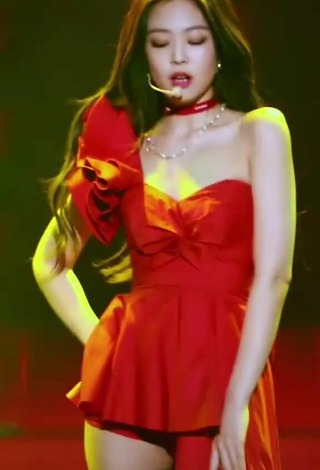 bp_lisaa (@bp_lisaa) #dress  #red dress 