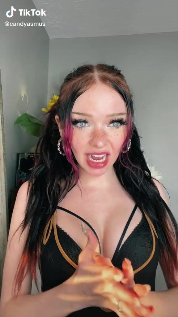 Candyasmus (@candyasmus) #cleavage #crop top #black crop top «like AHh