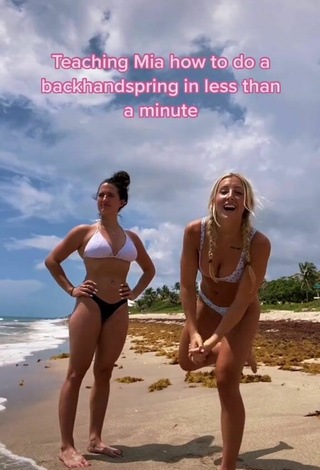Cassidy Thompson (@cassidy__t) #beach  #bikini  #bikini top  #white bikini top  #bikini bottom  #black bikini bottom  #fitness  «WATCH TILL THE END!...»