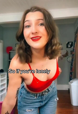Katherine Donovan (@donnidonovan) #crop top #red crop top #cleavage «I apologize. I thought I looked...»