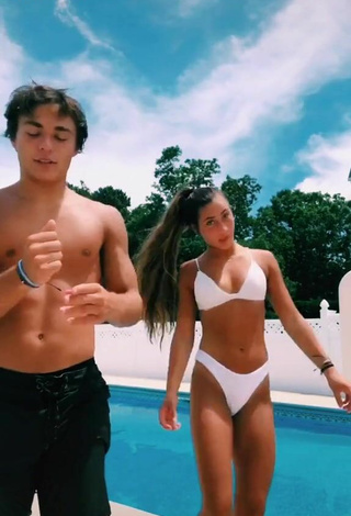 Jenna Sinatra (@jennasinatra) #bikini  #cleavage  #white bikini  «he’s so cute #fyp #Summer2020»