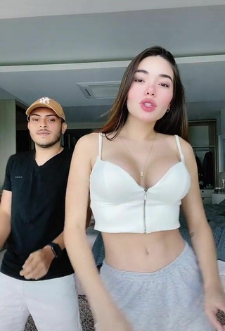 Vitoria Lais (@vitorialaais) #crop top  #cleavage  #white crop top  #tattooed body  #shorts  #grey shorts  «vai .. de lado ... dê quatro»