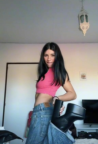 Ferchu Gimenez (@ferchugimenez) #cleavage  #crop top  #pink crop top  #booty shaking  «Shoes from @lamodauk»