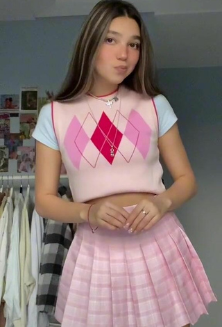 Adel (@kasimva) #crop top  #skirt  #pink skirt  #booty dancing 