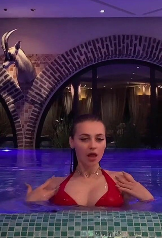 Irina Lazutchikova (@lazutchik1) #cleavage  #bikini  #red bikini  #big boobs  #swimming pool  #wet  «In$t   Lazutchik￼￼_i»