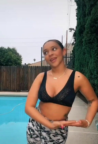 River Bleu (@riverbleu) #cleavage  #crop top  #black crop top  #lace crop top  #bouncing boobs  #tattooed body  #swimming pool  «i had to repost cause it said it...»