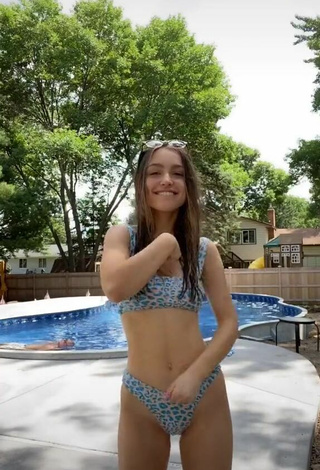 Sydney Serena (@sydneyserena) #cleavage  #bikini  #leopard bikini  #swimming pool  «WOKE UP 20»