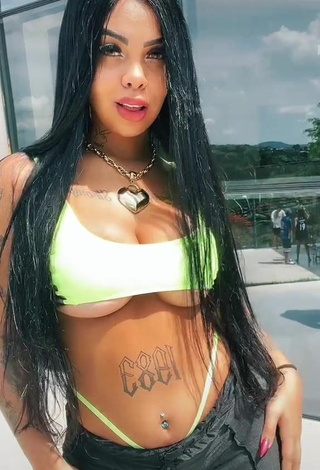 Nathi Rodrigues (@djnathii) #cleavage  #mini bikini  #light green mini bikini  #bouncing boobs  #belly button piercing  #booty dancing  #tattooed body  #big boobs  «Dentro do carro  #lovefunkhouse»