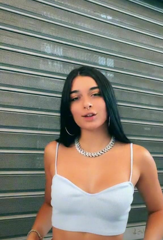 Sofia Crisafulli (@sofiacrisafulli) #cleavage  #crop top  #grey crop top  «♿️commentate con solo emoji blu»