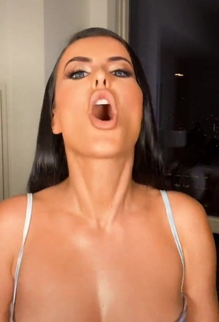 Amra Olevic (@amrezy) #cleavage  #bouncing boobs  #big boobs 