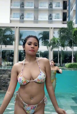 Julie Mae Potot Lambayong (@julieeymae) #cleavage  #bikini  #bouncing boobs  #belly button piercing  #swimming pool  «@daipas24 Hi hahahhaha»