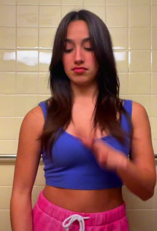 Karina Prieto (@karina.prieto) #cleavage  #crop top  #blue crop top  #bouncing boobs  «this took so much longer than it...»