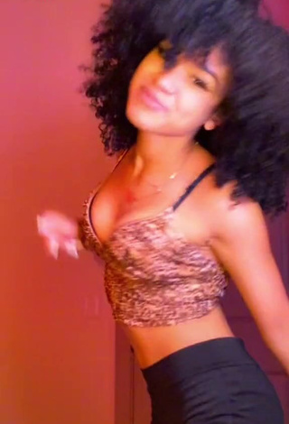 Lanii Kay (@laniikay) #cleavage #crop top #leopard crop top #belly button piercing «This will get deleted...»