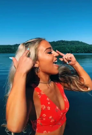 Morgan Moyer (@morgan_moyer) #sea  #crop top  #floral crop top  #shorts  #jeans shorts  #booty shaking  #belly button piercing  «#taylorswift #marrymejulliet...»