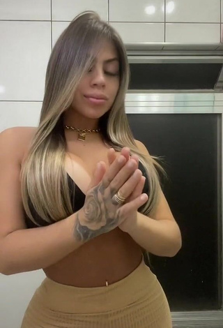 Camila Xavier (@oficiialxavier) #cleavage  #crop top  #black crop top  #big boobs  #belly button piercing  #tattooed body  «#fypシ #foryou #foryoupage #fyfy...»
