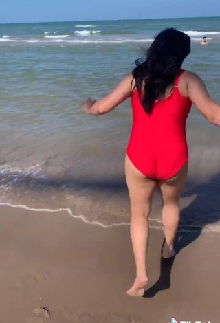 Heer Naik (@heer.naik) #beach  #big boobs  #swimsuit  #red swimsuit  «Vacay time ❤️  #confident...»