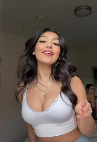 Jackie Ybarra (@jackieybarra) #big boobs  #crop top  #white crop top  #cleavage  «1 2 3»