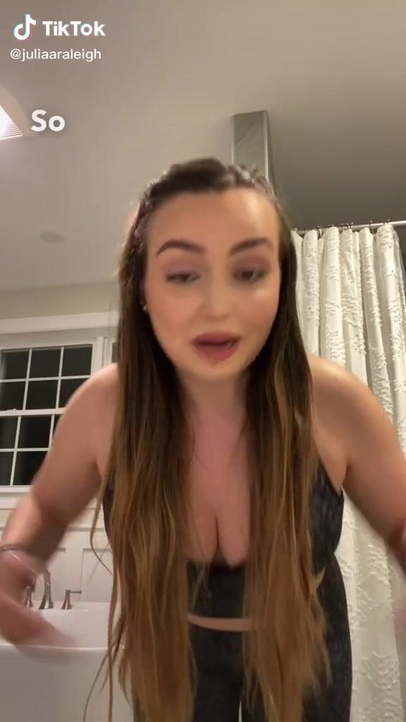 Julia Raleigh ( juliaaraleigh) big boobs crop top grey crop top