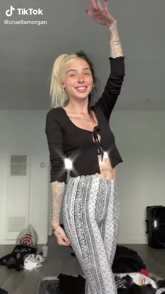 Cruella Morgan (@cruellamorgan) #crop top #black crop top #booty