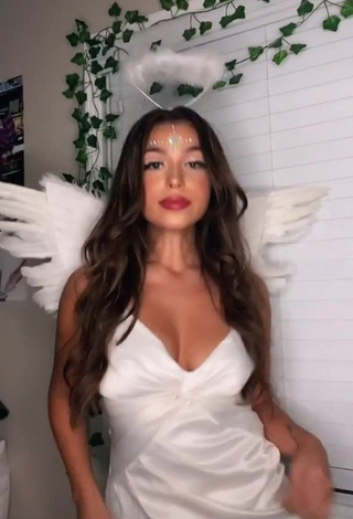 Destiny Salazar (@dessmx) #sexy  #cleavage  «the angel to my devil...»