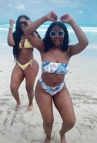 Airionna Lynch (@iamjustairi) #sexy  #beach  #bouncing boobs 